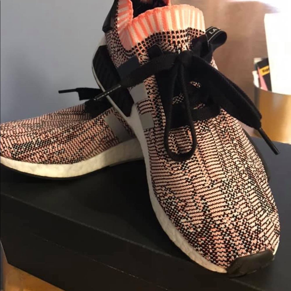 Nmd R1 - Picture 3 of 3